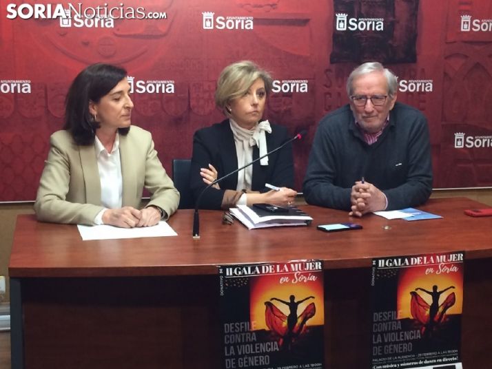 El sector de la moda se vuelca con la mujer sin estereotipos