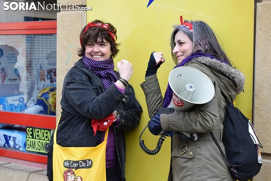 Inauguración de la plaza de Las Mujeres en Soria.