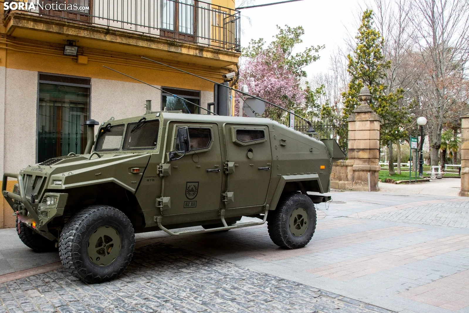 Una imagen de la presencia militar este jueves en Soria. /María Ferrer