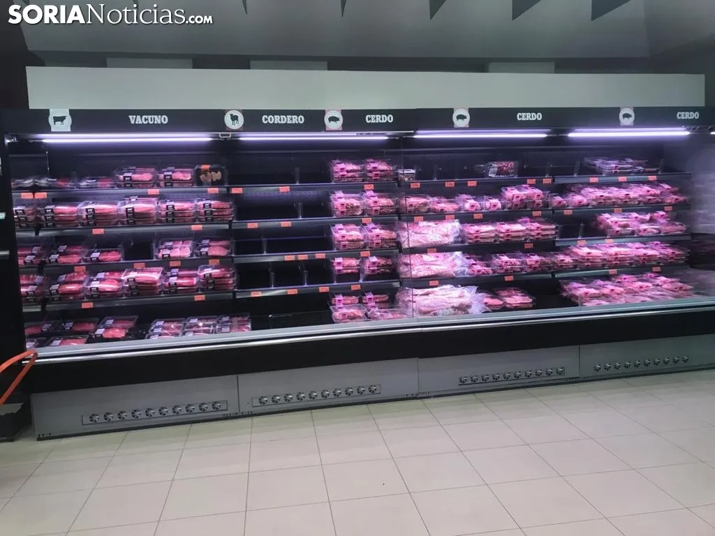 Así amanecen los supermercados este lunes 16 de marzo