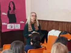 Foto 8 - &nbsp; Los ayuntamientos socialistas de Soria se unen al 8M