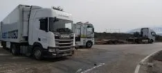 Foto 3 - Retirado el cami&oacute;n accidentado el lunes en El Madero