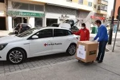 Entrega de material sanitario.