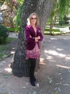 Sara López.