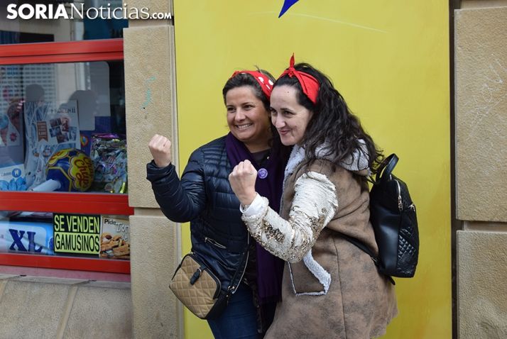 Inauguración de la plaza de Las Mujeres en Soria.
