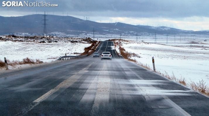La nieve complica la circulación en las carreteras sorianas