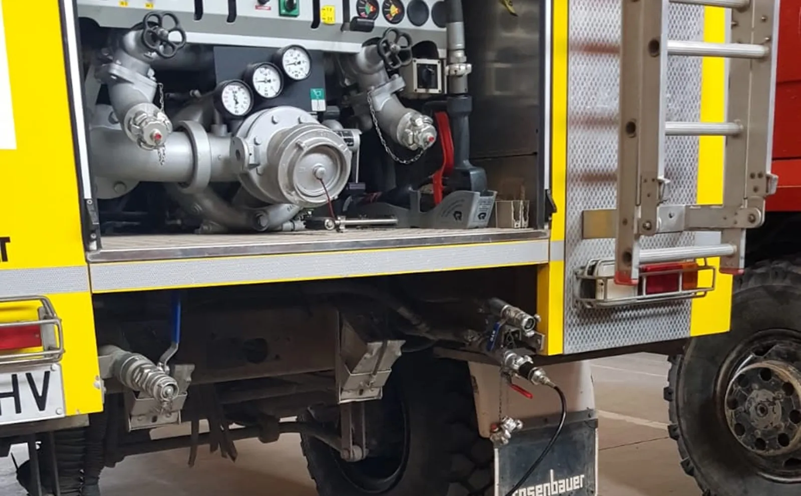 Trasera de un motobomba de la Junta con la adaptación para las tareas desinfectantes. /Jta.