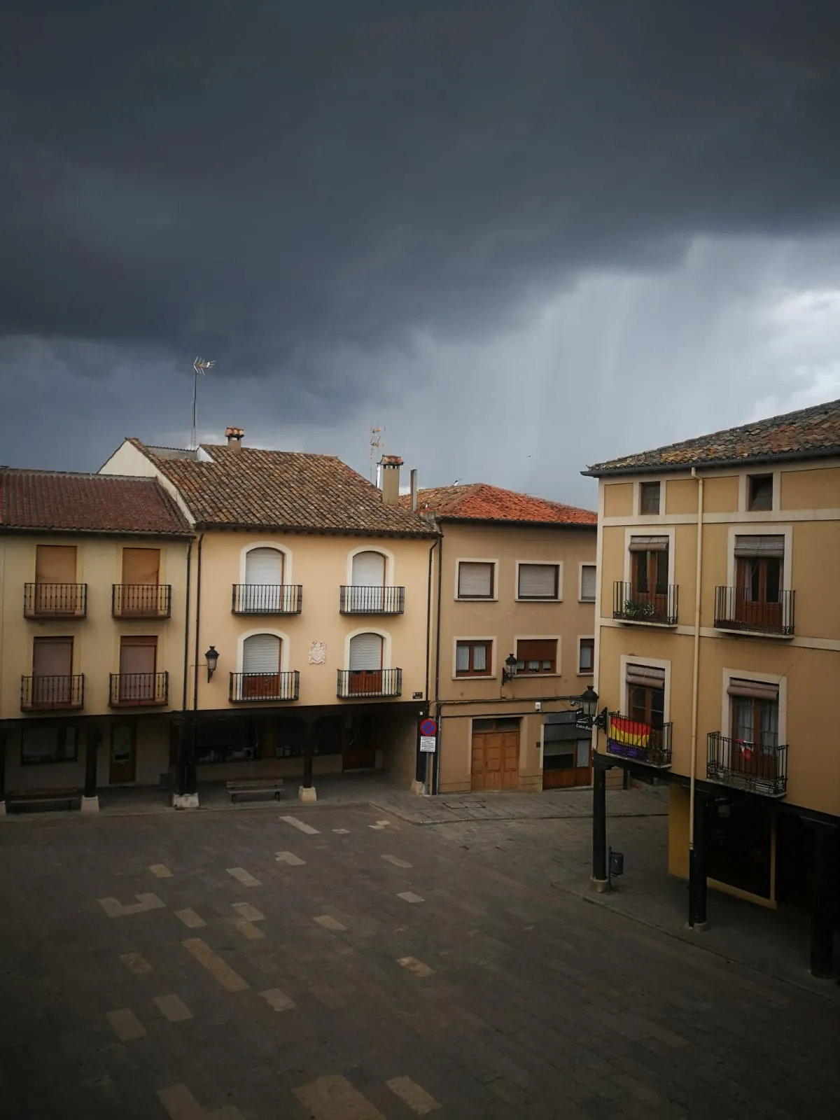 Foto 2 - Despu&eacute;s de la tormenta siempre sale el sol&hellip; &iexcl;y a veces hasta dos arco&iacute;ris!