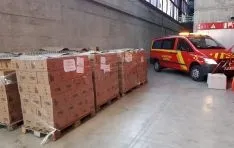 Foto 3 - Gormaz y Fontsoria reparten agua 'encajada' a hospitales de Soria y de Espa&ntilde;a