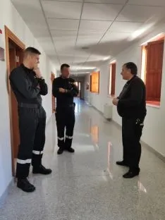 Una imagen de la estancia de la UME en el Seminario. /DOS