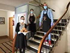 Foto 5 - M&aacute;s de 2.000 torreznos para enfrentarse al virus