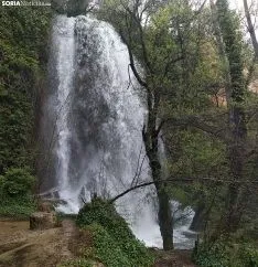 Foto 8 - Espectaculares im&aacute;genes de la cascada de La Toba