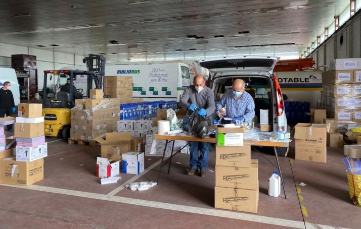 La Diputación reparte desde hoy 158.000 mascarillas en toda la provincia