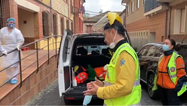 Los equipos del SAMUR de Madrid trasladados a Soria revisan la situación en las residencias