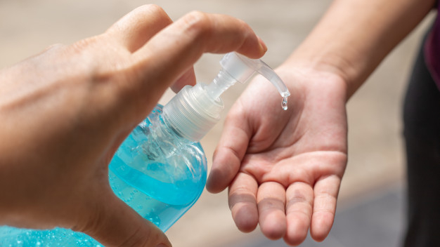 Hoy llegan a Soria 2.520 botellas de gel hidroalcohólico donadas por Nivea España