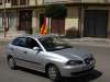 Foto 2 - Decenas de vehículos, mucha bandera de España y algún grito de “fachas” desde los balcones 