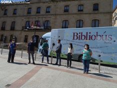 Presentación del nuevo Bibliobús de la Diputación.