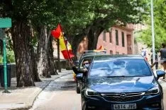 Foto 7 - En im&aacute;genes : Un centenar de veh&iacute;culos secunda en Soria la protesta de Vox contra S&aacute;nchez