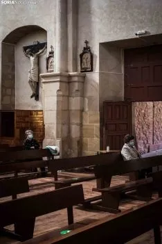 Primeras misas en Soria de la era Covid19. Viksar Fotografía