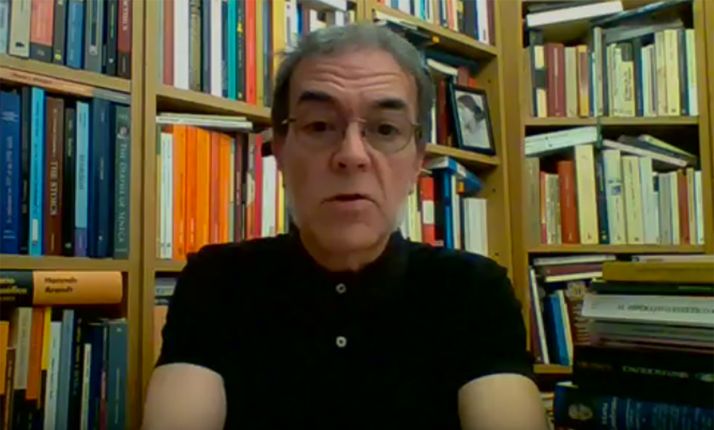 La solución de los problemas no vendrá de fuera, sino que depende de la comunidad a la que se pertenece