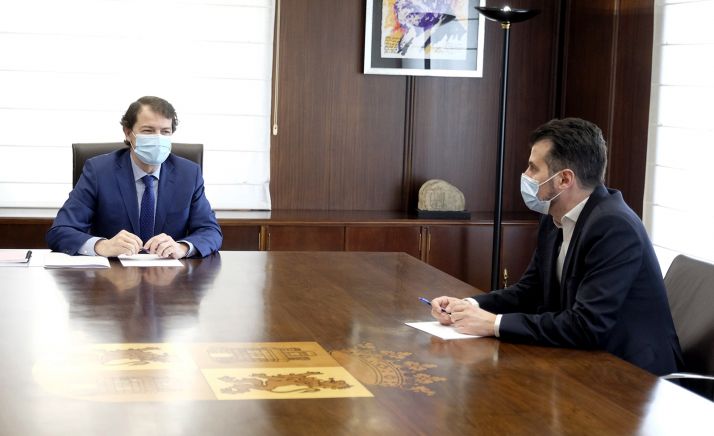 Mañueco y Tudanca acuerdan cinco líneas para avanzar en la recuperación económica, la cohesión social y los servicios públicos ante la epidemia