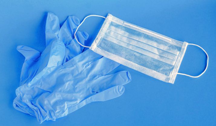 Asociaciones vecinales de la capital donan material sanitario a los hospitales