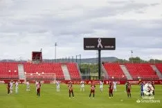 Foto 4 - Un Numancia plano pierde en Miranda