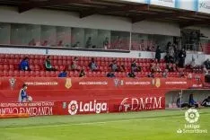 Foto 3 - Un Numancia plano pierde en Miranda