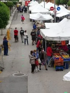 Una imagen de la reapertura del mercadillo este jueves. /SN