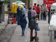 Una imagen de la reapertura del mercadillo este jueves. /SN