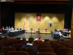 Primer pleno presencia poscovid en el Ayuntamiento de Soria.