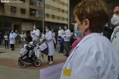Una imagen de la concentración de este sábado en la sede de la Junta en Soria. /SN