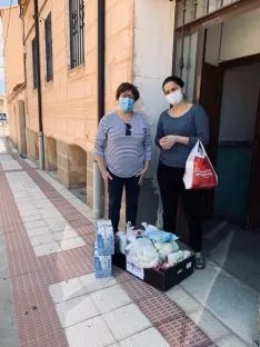 Foto 4 - Una empresa arcobrigense dona alimentos para beneficiar a 20 familias 