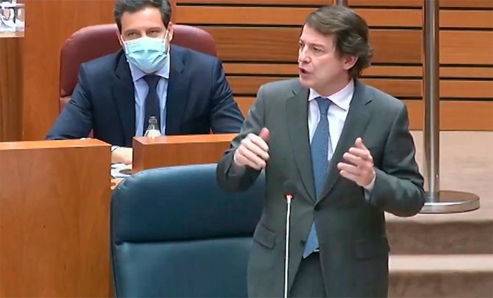 Mañueco, en su intervención en las Cortes regionales este martes. 