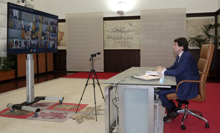 El presidente regional durante la conferencia de presidentes celebrada este domingo.