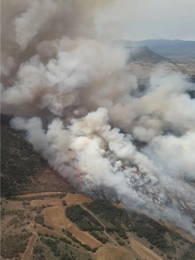Vista aérea del incendio. /Jta.