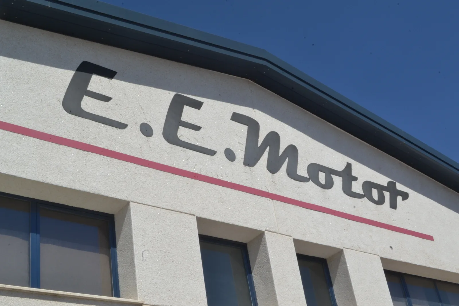 Foto 2 - EE Motor, aval europeo en el veh&iacute;culo de ocasi&oacute;n