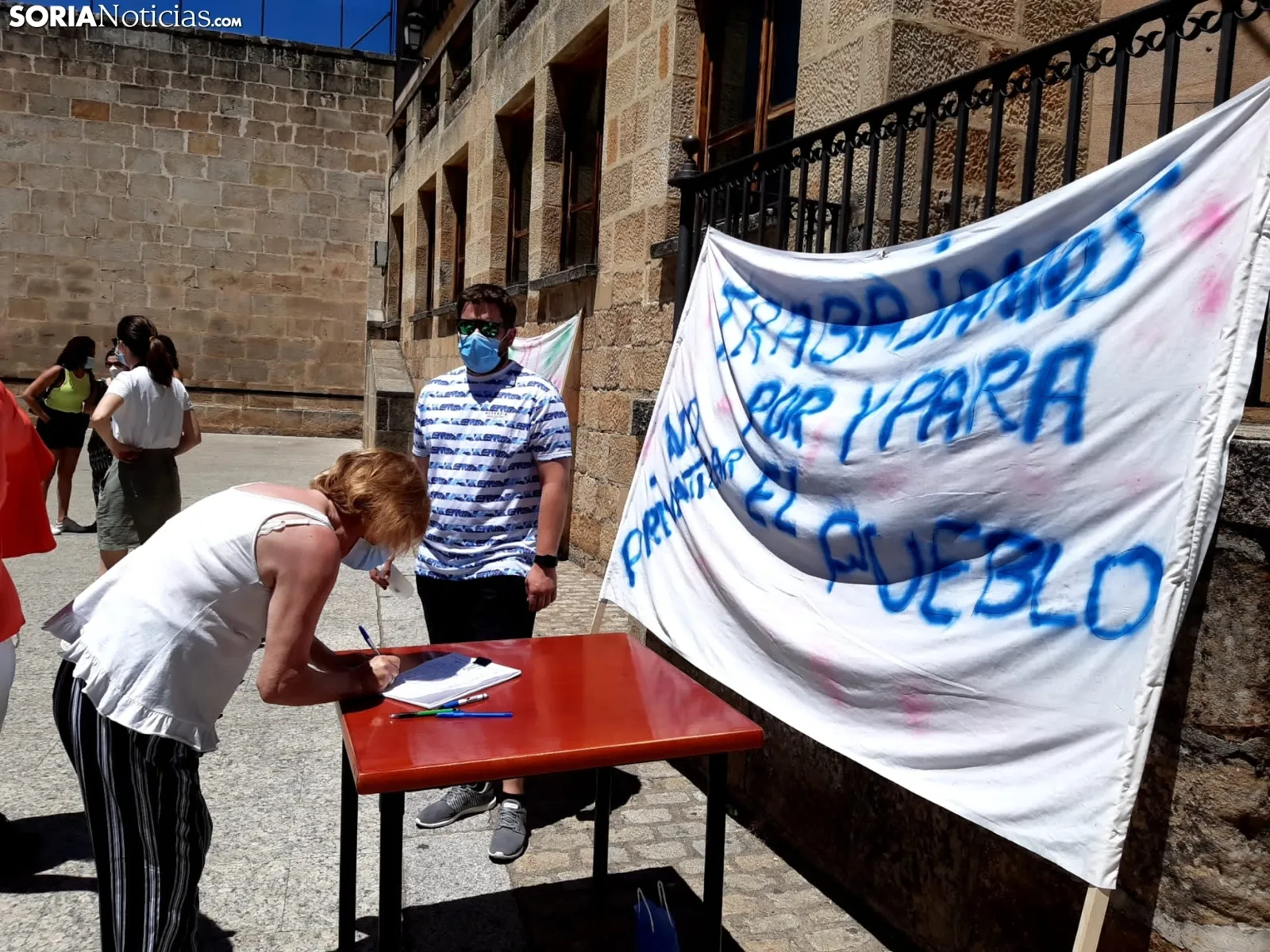 Manifestación en Duruelo