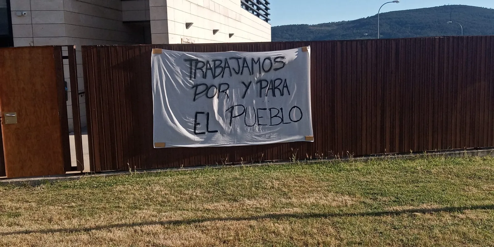 Foto 2 - El PP de Duruelo se opone a la privatizaci&oacute;n de la gesti&oacute;n de la residencia de mayores