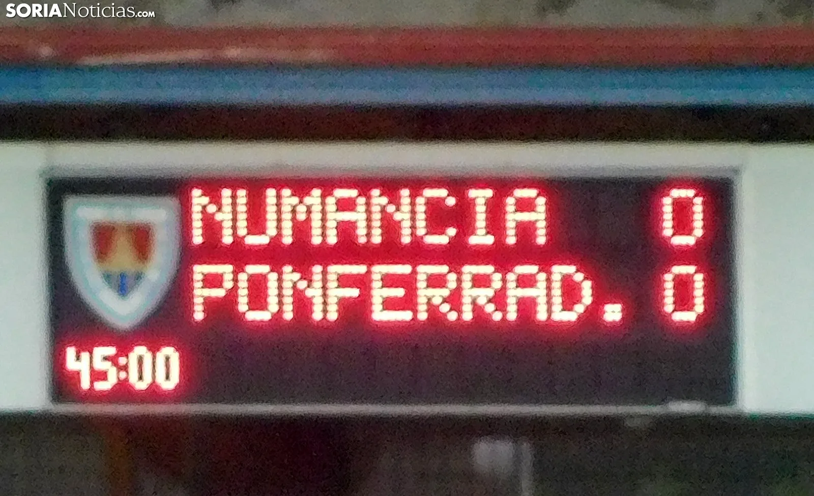 Marcador tras la primera parte. /SN