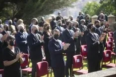 Foto 11 - CyL muestra su gratitud a los h&eacute;roes que han luchado contra la pandemia