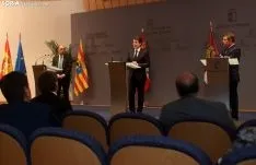 Una imagen de la reunión de presidentes este viernes. /SN