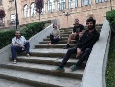 Todos los integrantes del grupo El Guapo Calavera: Ángel, Ana, Shane y Mitxel.