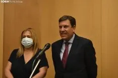 Carlos Fernández Carriedo durante su atención a los medios.