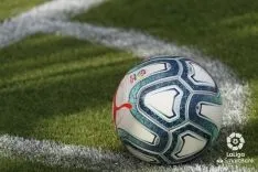 Foto 3 - Un Numancia blando atr&aacute;s pierde en Lugo y vuelve a caer a puestos de descenso