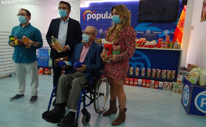 Raquel López, Ángel Crespo, Jesús Peregrina y Alejandro Ramos este lunes en la sede del PP soriano. /SN