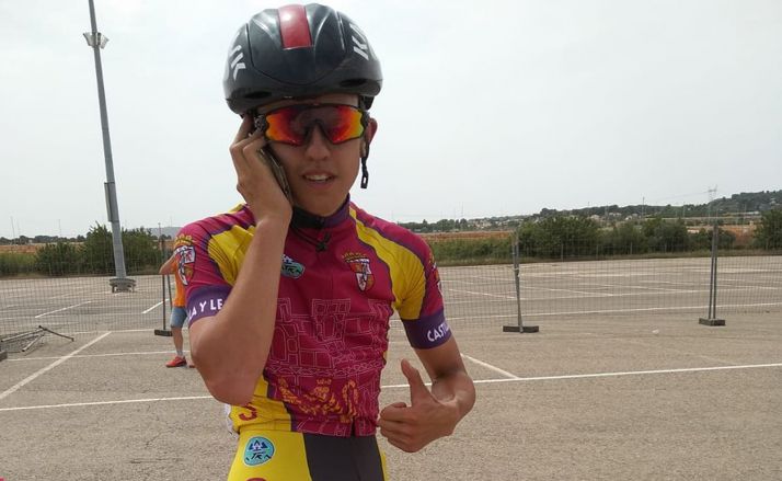 El soriano Antonio González, con la selección nacional junior de ciclismo