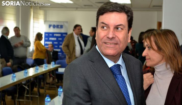 El Ejecutivo regional envía al Gobierno el requerimiento previo a la vía judicial para cobrar los 182 M&euro; de deuda del IVA correspondiente a CyL