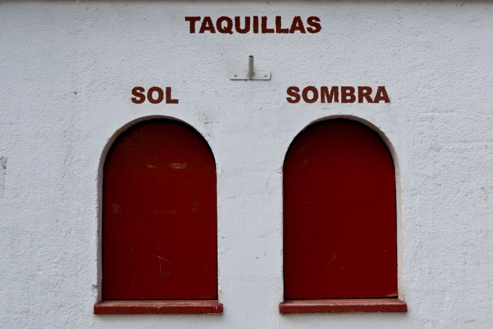 El mundo del toreo se reúne con Mañueco