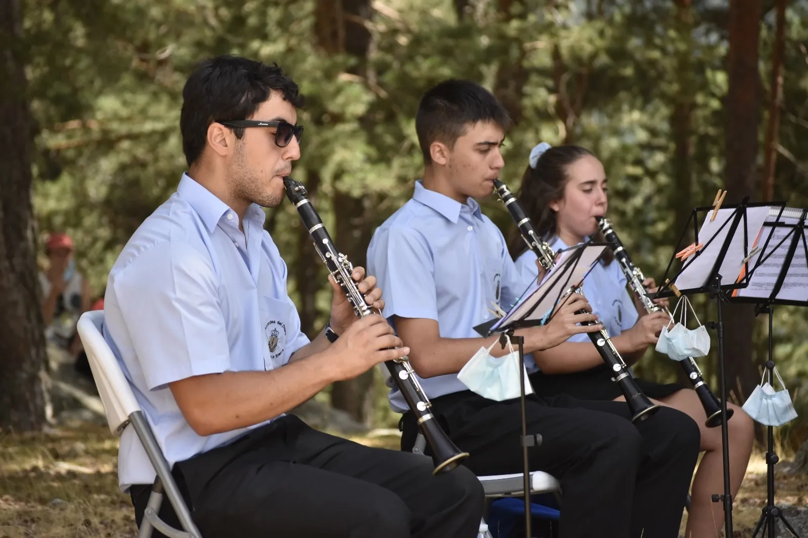 Foto 10 - GALER&Iacute;A: La banda de Duruelo de la Sierra 'da la nota' en Castroviejo